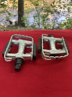 102001t2xxxx2y11g1x1 Ht Components T2 Pedals - Dual Sided Clipless Aluminum Used
