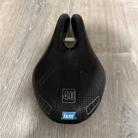 1074357 Ism Pl 1.1 40 Noseless Bicycle Saddle Black Synthetic Steel