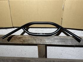Sg-660 Jones Loop H-bar Aluminum 31.8mm Used 27 Inches Wide 2.5 Rise