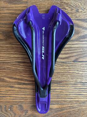 120000077 Liv Contact Slr Upright Saddle Black/purple Carbon Rail