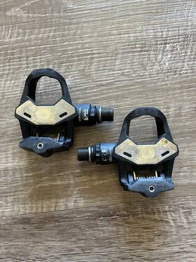 2max Look Keo 2 Max Road Bicycle Pedals Black Carbon Composite Body
