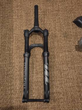191-33947-a001 Manitou Markhor 27.5 Boost 15 X 110mm Suspension Fork Tapered Steertube