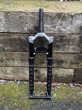 191-36977-a001 Manitou R7 Pro 27.5 /29 Inch Fork 100-120mm Travel 44mmos 15x110mm Black