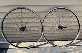 45880 Mavic Vtg X517 36 32 28 Black And Silver Rim With Hugi Dt Swiss 240 Hubs