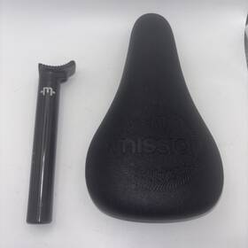 Mn3121blk Mission Carrier Stealth Pivotal Black Bmx Seat 25.4mm Post Kit