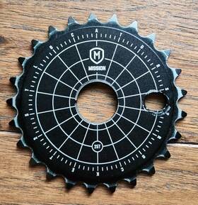 Mn8005-25blk Mission Locator Black 25 Tooth 6061 Aluminum Bmx Sprocket Solid 5mm Thick Used