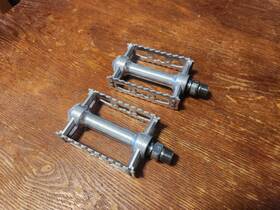 Mks 560369001088 Sylvan Touring Pedals - Platform Aluminum 9/16 Inch Silver