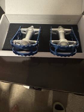 Mks 560369001767 Bm-7 Flat Bmx Pedals 9/16 Inch Blue Silver Tnt Se Racing Redline Skyway Gt