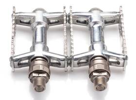 Mks 560369004430 Mikashima Pedal Sylvan Stream Next Ezy Superior Silver From Japan 9/16 Inch