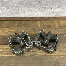 Vp-717 Occ Chopper Tribal Bike Pedals Pair Black Stingray Htf Vintage 9/16