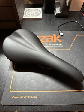 142m Pro Fabric Scoop Team Shallow 7x9mm Carbon Rails Bike Saddle 200g