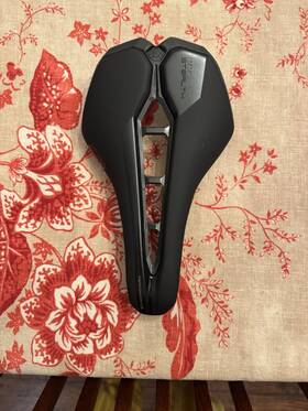 Prsa0351 Pro Stealth Performance Saddle Black 152mm Carbon Base