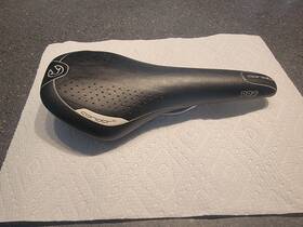 Rpdw1 Pro Shimano Condor Sw Shorter Wider Comfort Performnce Nip Lightly Padded Saddle 240g