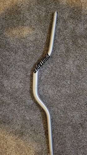 301-39635-a002 Protaper New A76 Handlebar - 810mm 76mm Rise 31.8mm Aluminum Polished Silver
