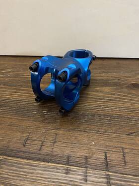 9470001305 Race Face Turbine Stem 50mm X 35mm Blue