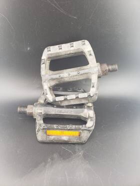 Mx20 Red Line Redline Nylon Platform Mx Pedals 1/2 Inch Black
