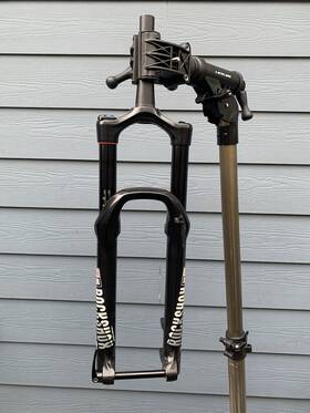 00.4020.563.002 Rockshox Yari Rc Suspension Fork 27.5 Inch 160mm 15x110mm 46mm Offset Blk