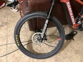 00.4020.818.002 Rockshox Zeb Suspension Fork 29 Inch 170mm 15x110mm 44mm New Uncut Steerer