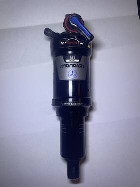 00.4118.138.006 Rockshox Monarch Rt3 165 X 38mm Rear Shock - Black
