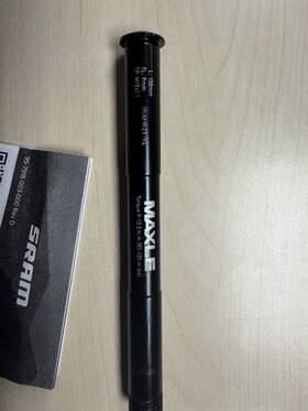 Rockshox 00.4318.005.019 Axle Maxle Stealth 15x110 158mm 9mm M15x1.50 - Front Mtb Skewer
