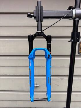 Rockshox 004020550001 Sid Sl Ultimate 29 Boost Blue 100mm Travel 44mm Offset With Twist Grip