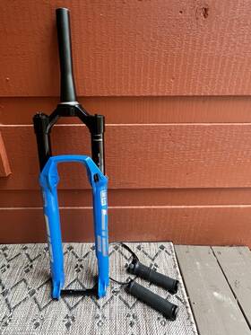 5264717 Rockshox Sid Ultimate Fork 29 Inch 100mm Travel Debonair Race Day Damper Blue