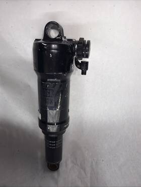 Rs-dlx-rlr-a1 Rockshox Deluxe Rlr 210x52.5