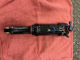 Rs-dlx-sel-c2 Rockshox Deluxe Rt Select Rear Shock 230 X 60 Standard Mount - New Takeoff
