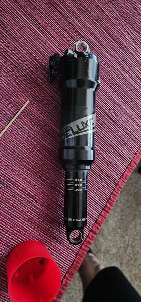 Rs-dlx-ult-b2 Rockshox Deluxe Ultimate Rear Shock 210 X 50mm Debonair 2-position Adjust Rct