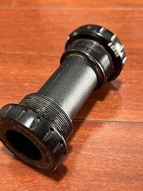 C04-004-02010-0 Rotor Bb1 Bsa Road Bottom Bracket - Ceramic Black