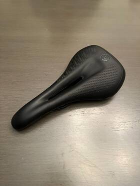 07131 Sdg Allure V2 Saddle - Lux-alloy Black Comfortable Durable And Lightweight