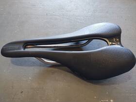 Si484740 Selle Italia Slr Tm Superflow Saddle Black L3