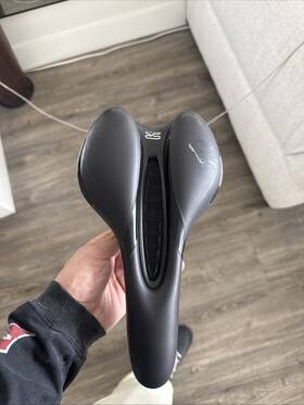 5169ueca68698 Selle Royal Respiro Royalgel Relaxed Bicycle Saddle Seat Black Universal Gel