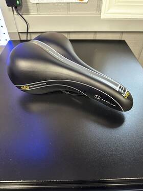 Msd-100 Serfas Mens E-gel Saddle