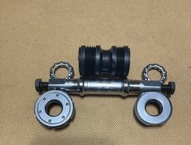 Bb-m730 Shimano Vintage Deore Xt Bottom Bracket 68 X 122.5mm