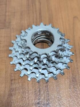 Cs-7400-7 Shimano Vintage Dura Ace Cs-7400 7 Speed 13-24t Uniglide Road Cassette Good