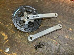 Fc-ct92 Shimano Altus Triple Crankset Chainset 170mm 24 34 42 Black And Silver