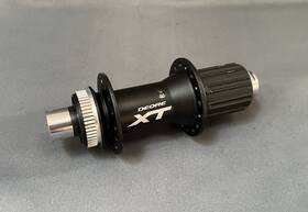 Fh-m788 Shimano Deore Xt Rear Hub 142 X 12mm Thru Centerlock 32h J-bend 8/9/10s