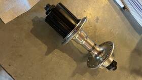 Hb-6402 Shimano 600 Tricolor Rear Hub 8 9 10 Speed 32h 130 Vintage Tri Color 80s