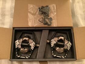 Pd-m8120 Shimano Xt Pedals With Sh-51 Cleats