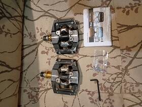 Pd006042 Shimano Mtb Spd Clipless Pedals Saint Pd-m821 Chromoly For Downhill/enduro Black