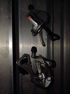 Rd-4601 Shimano Tiagra 10 Speed Shifter And Rear Derailleur