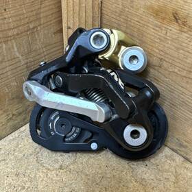 Rd-m810-a Shimano Saint Ss Shadow Rear Derailleur 9 Speed Short Cage Dh Fr Dj