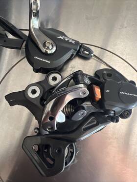 Rd-m9000-gs Shimano Xtr Rear Derailleur Mtb Dyna-sys 11 Speed Medium Cage