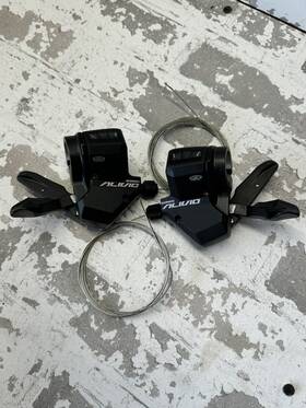 Sl-m430 Shimano Vintage Alivio Trigger Shifters Mega 3 X 9 Speed Mountain Bike