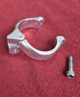 Sm-ad15 Shimano Front Derailleur Hanger With 34.9mm 1 Inch Clamp Diameter