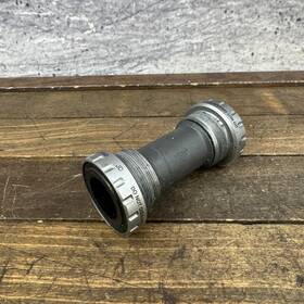 Sm-bb5700 Shimano Bottom Bracket 68mm Bsa 1.37x24t Road Hollowtech Ii Silver