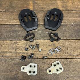 Sm-sh71 Shimano Vintage Spd Road Cleats 3-bolt Adapter Kit Black Pair 140g