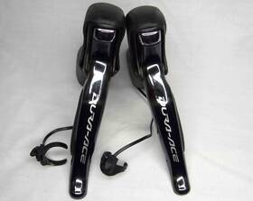 St-9070 Shimano St-r610 Dura Ace Di2 2x11 Speed Shifters Plus Switch Excellent Condition