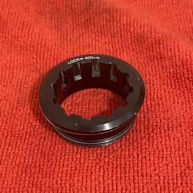 Y0gy98010 Shimano Xt/slx/deore Cs-m7100 12 Spd Cassette Lockring With Spacer M8100/m6100